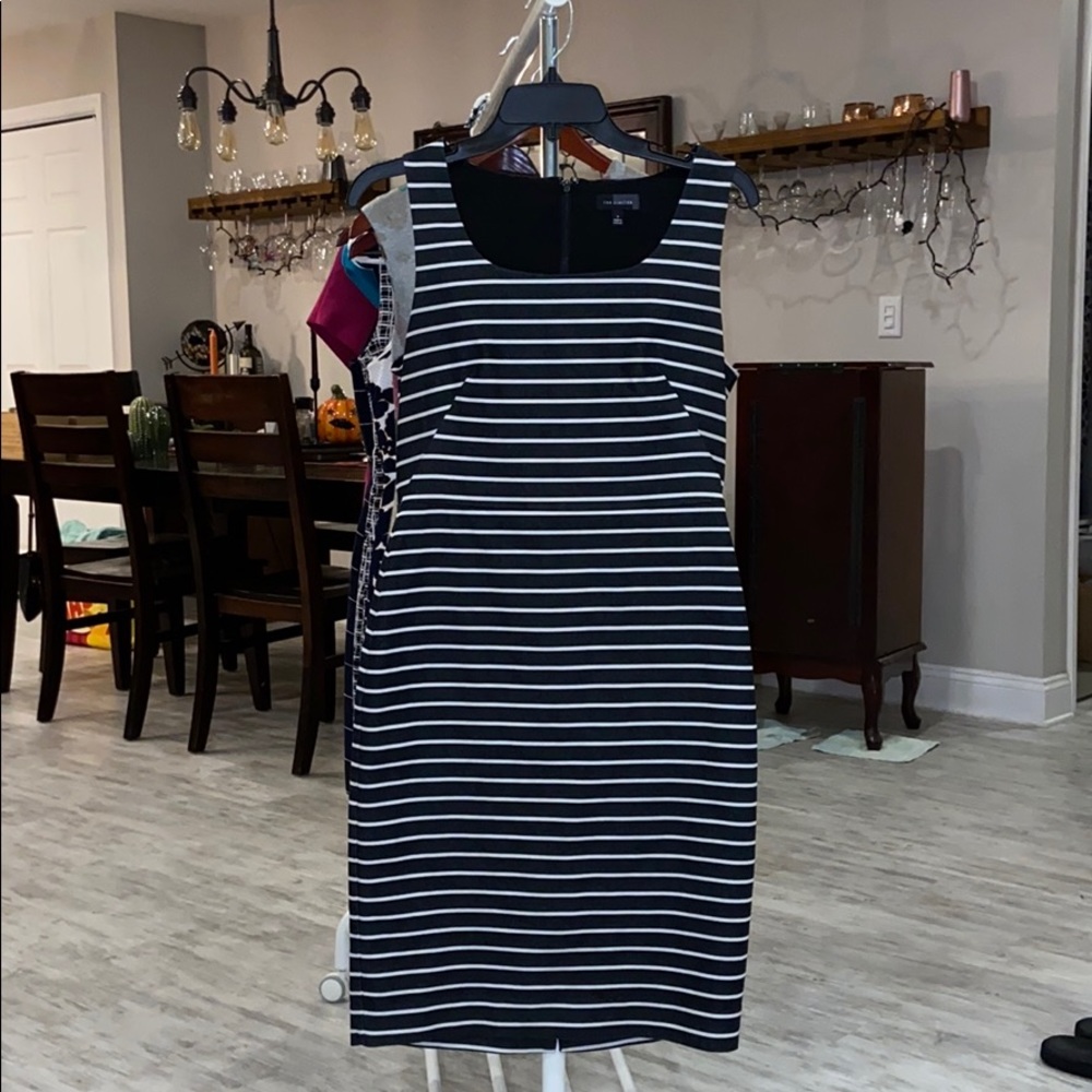 Black and white stripe dress size 4